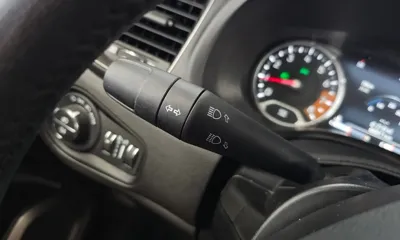 Jeep Renegade 2021, 60911 км, за 10240.25 USD - фото 34