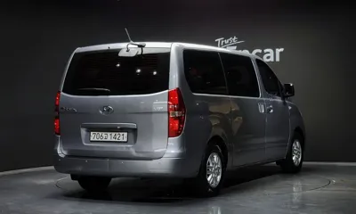 Hyundai Starex 2018, 110478 км, за 7553.86 USD