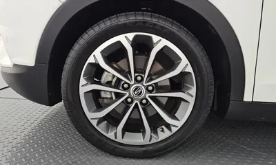 KG_Mobility_Ssangyong TIBOLI 2017, 136767 км, за 3249.33 USD
