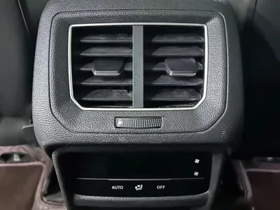 Volkswagen Tayron 2023, 46000 км, за 24793.79 USD - фото 6