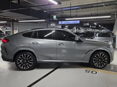 BMW X6 2025, 4284 км, за 89210.1 USD - фото 8