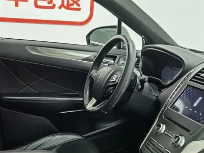 Lincoln MKC 2018, 126100 км, за 5856.27 USD - фото 22