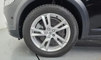 Volvo V90 2017, 94045 км, за 17060.52 USD
