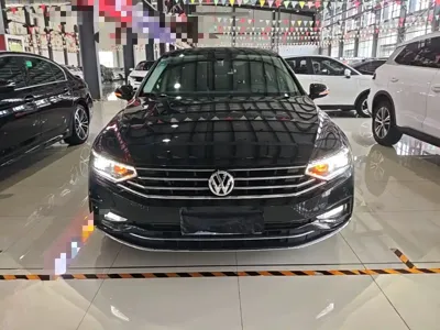 Volkswagen Magotan 2020, 77100 км, за 14380.63 USD