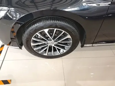 Volkswagen Magotan 2020, 77100 км, за 14380.63 USD - фото 25