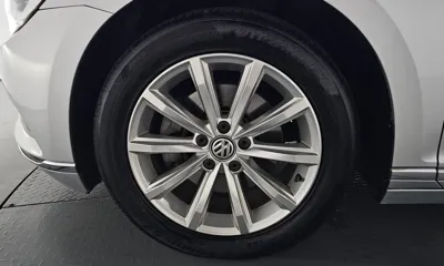 Volkswagen Passat 2018, 86820 км, за 10831.04 USD