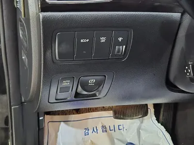 Hyundai Genesis 2013, 167157 км, за 3501.82 USD - фото 16