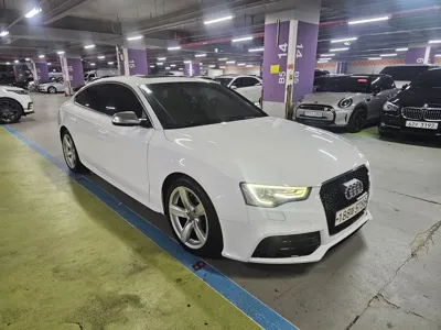 Audi A5 2015, 89195 км, за 6695.7 USD
