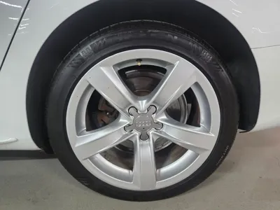 Audi A5 2015, 89195 км, за 6695.7 USD