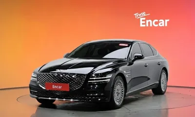 Genesis G80 · 2023 год