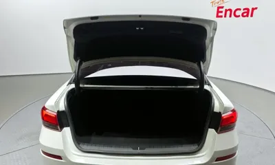Kia K5 2019, 82120 км, за 8861.76 USD - фото 20