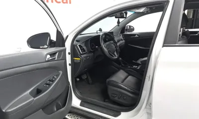 Hyundai Tucson 2019, 73204 км, за 10986.15 USD - фото 10