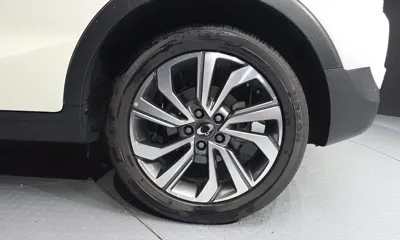 KG_Mobility_Ssangyong TIBOLI 2021, 84986 км, за 7811.47 USD