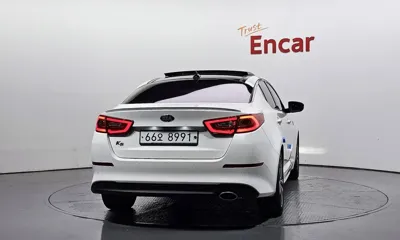 Kia K5 2014, 117540 км, за 4360.75 USD