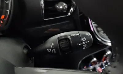 MINI Clubman 2020, 64889 км, за 12052.12 USD - фото 29
