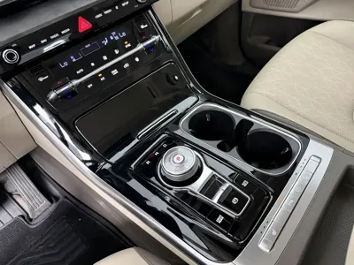 Kia Carnival 2022, 68000 км, за 21777.09 USD - фото 7