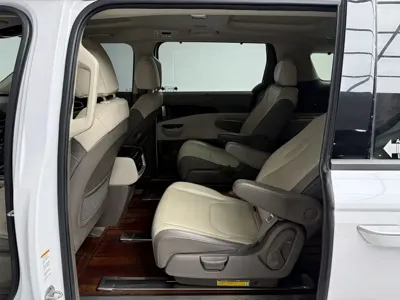 Kia Carnival 2022, 68000 км, за 21777.09 USD - фото 11