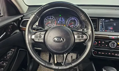 Kia K7 2018, 84418 км, за 8925.09 USD - фото 13