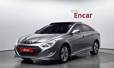 Hyundai Sonata · 2015 год