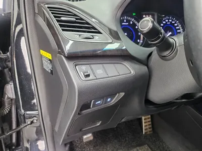 Hyundai Grandeur 2017, 105577 км, за 6104.77 USD - фото 15