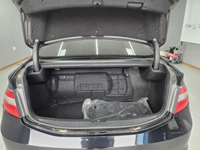 Hyundai Grandeur 2017, 105577 км, за 6104.77 USD - фото 18