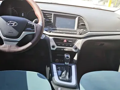 Hyundai Elantra 2018, 90800 км, за 5164.57 USD - фото 13