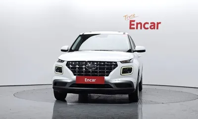 Hyundai Venue 2023, 54845 км, за 12283.23 USD