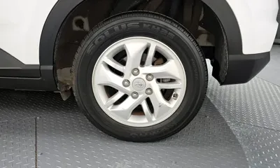 Hyundai Venue 2023, 54845 км, за 12283.23 USD