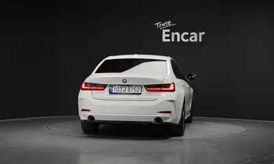 BMW 3-Series 2024, 23690 км, за 24437.07 USD