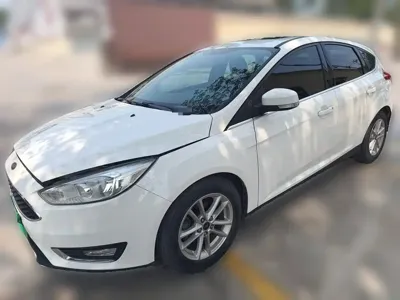Ford Focus · 2015 год