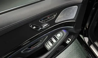 Mercedes-Benz S-Class 2019, 106779 км, за 29492.89 USD - фото 19