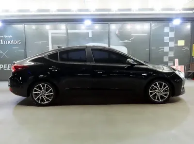 Hyundai Avante 2019, 125415 км, за 5915.62 USD