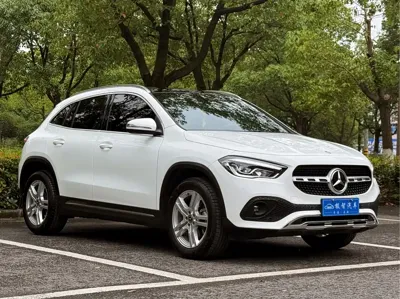 Mercedes-Benz GLA 2023, 11000 км, за 20413.27 USD