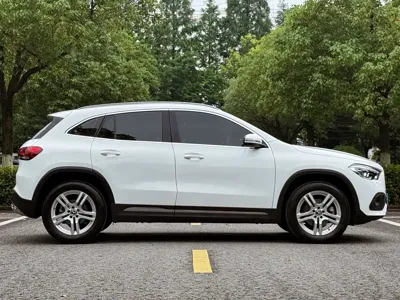 Mercedes-Benz GLA 2023, 11000 км, за 20413.27 USD