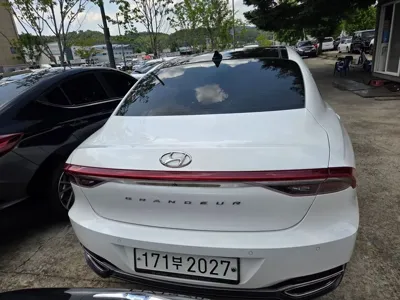 Hyundai Grandeur 2020, 64008 км, за 15491.66 USD