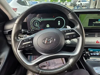 Hyundai Grandeur 2020, 64008 км, за 15367.58 USD - фото 14