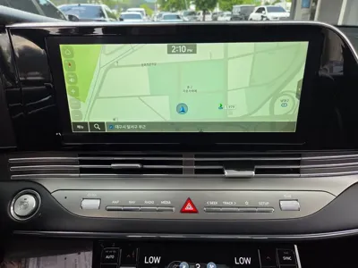 Hyundai Grandeur 2020, 64008 км, за 15367.58 USD - фото 15