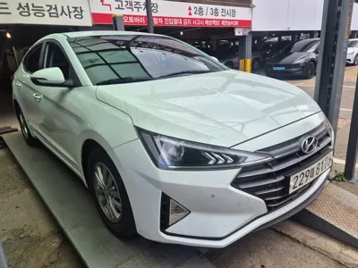 Hyundai Avante 2020, 73741 км, за 8794.79 USD - фото 6