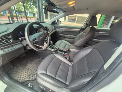 Hyundai Avante 2020, 73741 км, за 8794.79 USD - фото 9