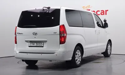 Hyundai Starex 2016, 102070 км, за 6641.92 USD