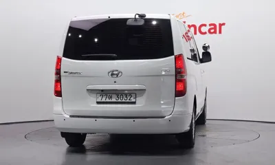 Hyundai Starex 2016, 102070 км, за 6641.92 USD