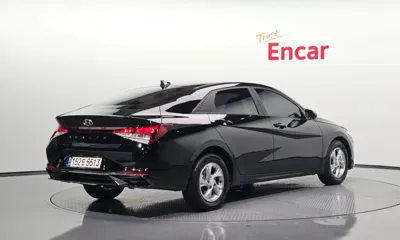 Hyundai Avante 2021, 30033 км, за 10496.26 USD