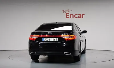 Hyundai Grandeur 2012, 106731 км, за 5399.43 USD