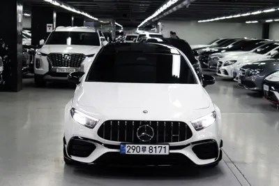 Mercedes-Benz A-Class 2026, 66 км, за 50465.57 USD