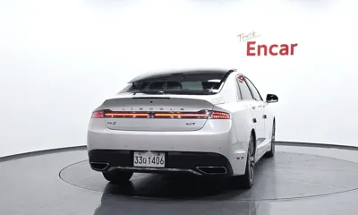 Lincoln MKZ 2017, 87841 км, за 8256.22 USD