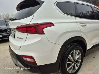 Hyundai Santafe 2019, 162000 км, за 65000.3 USD
