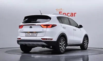 Kia Sportage 2016, 222136 км, за 4422.27 USD