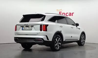 Kia Sorento 2023, 97775 км, за 17915.32 USD