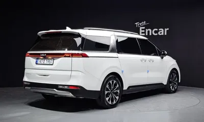 Kia Canival 2022, 129740 км, за 16848.36 USD