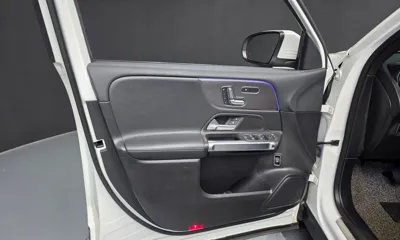 Mercedes-Benz GLB-Class 2021, 29100 км, за 21290.39 USD - фото 24